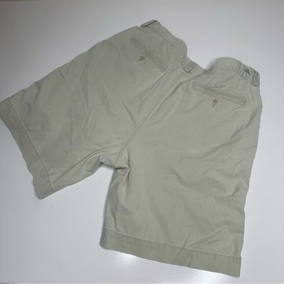 Tommy Bahama Size 36W x 8.5" IS Light Cream Khaki Luxury Shorts - Picture 3 of 7